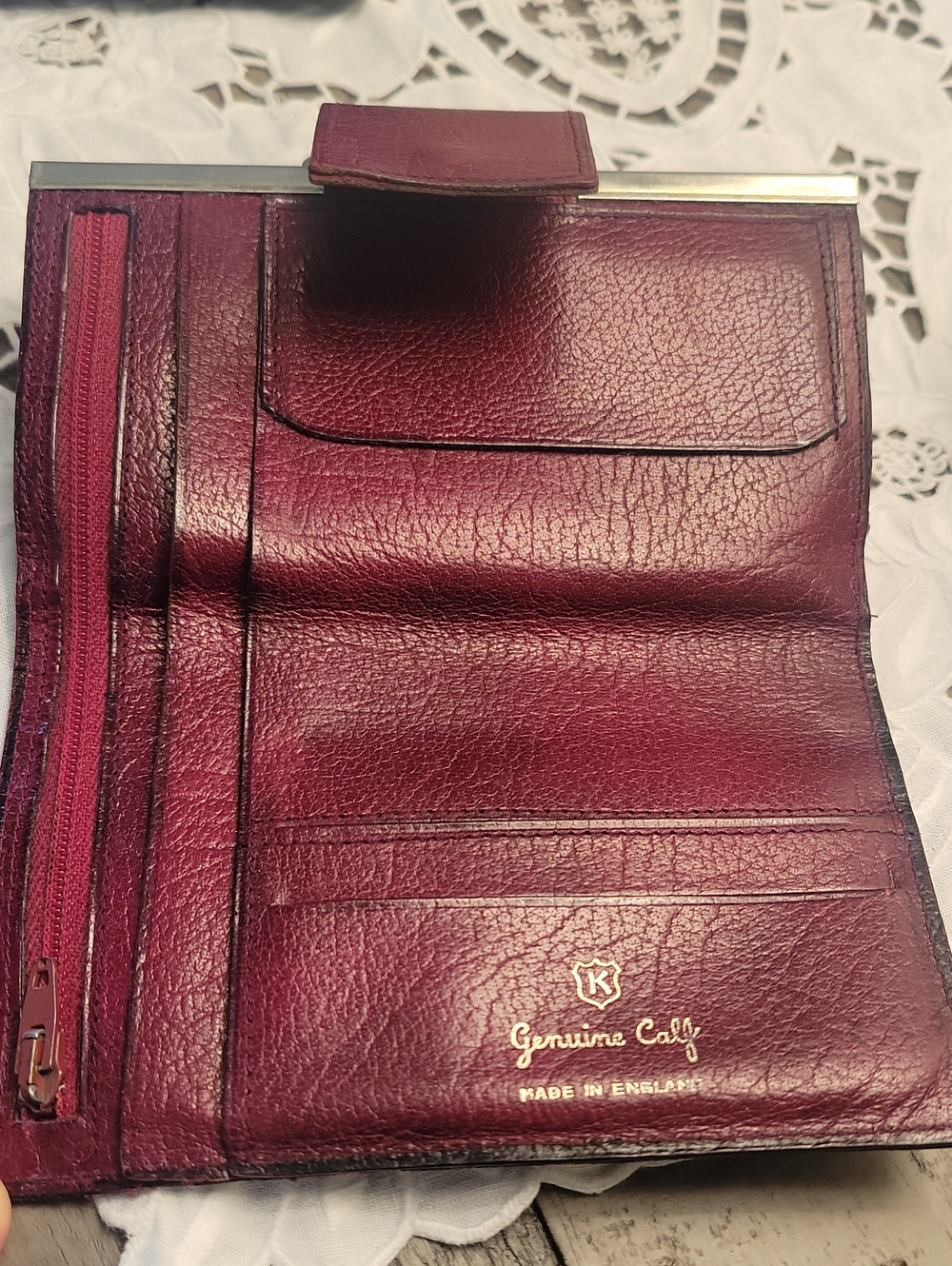 1960,Made In England  Leather Clutch Wallet in Deep Burgundy - Picture 9 of 11
